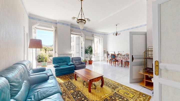 3 Bedroom · 4 rooms in Carre d'Argent