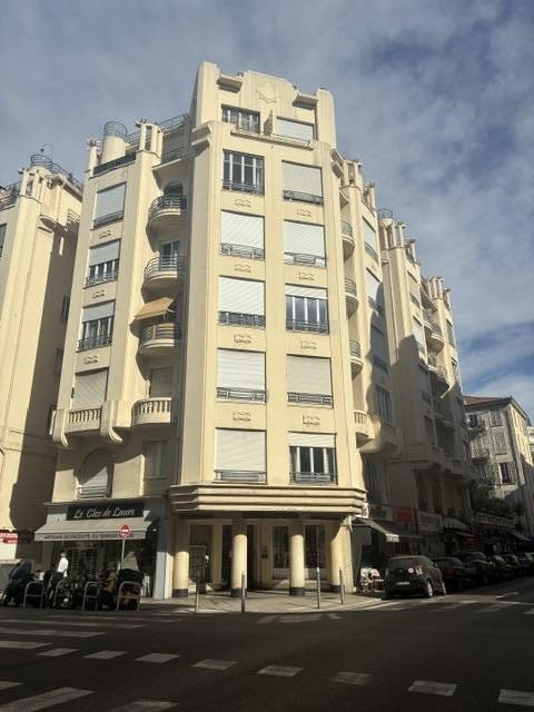 1 Bedroom · 2 rooms in Musicians Quarter