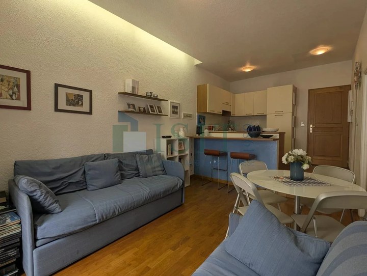 1 Bedroom · 2 rooms in Carre d'Argent