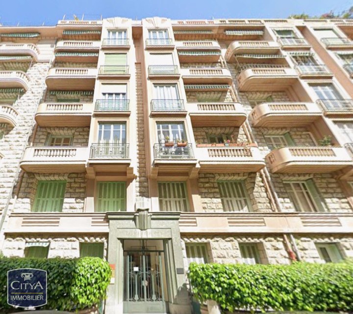 1 Bedroom · 2 rooms in Musicians Quarter