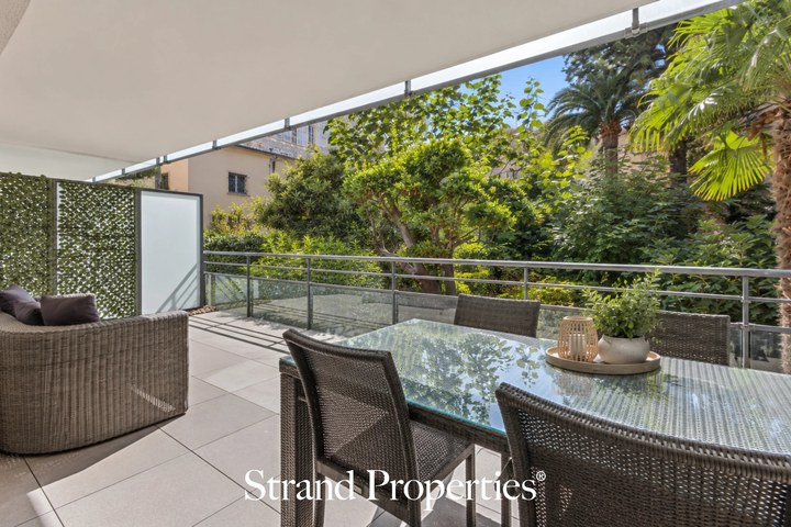 1 Bedroom · 2 rooms in Carre d'Argent