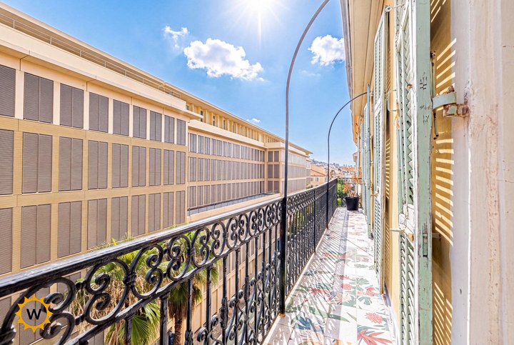 2 Bedroom · 3 rooms in Carre d'Argent