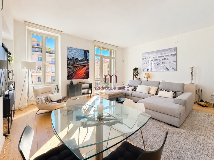 3 Bedroom · 4 rooms in Musicians Quarter