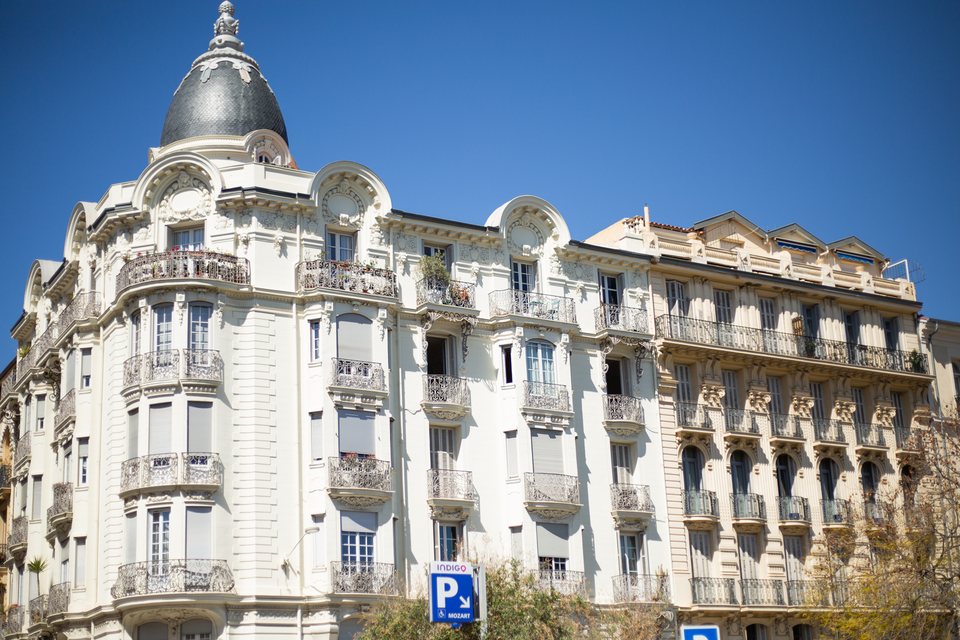 Belle Époque buildings in the Musicians Quarter of Nice