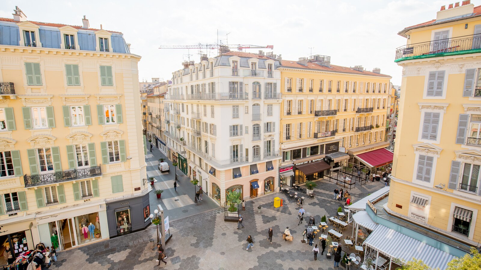 Place Magenta and its surrounding residential buildings in central Nice